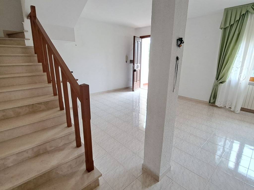 Casa indipendente a Rosignano marittimo in Via Carlo Collodi - Foto 2