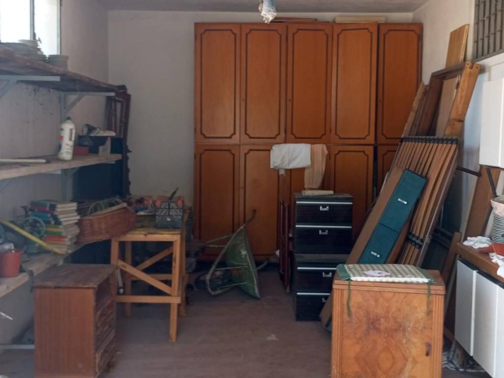 Villa a Aprilia in Via Monviso - Foto 3