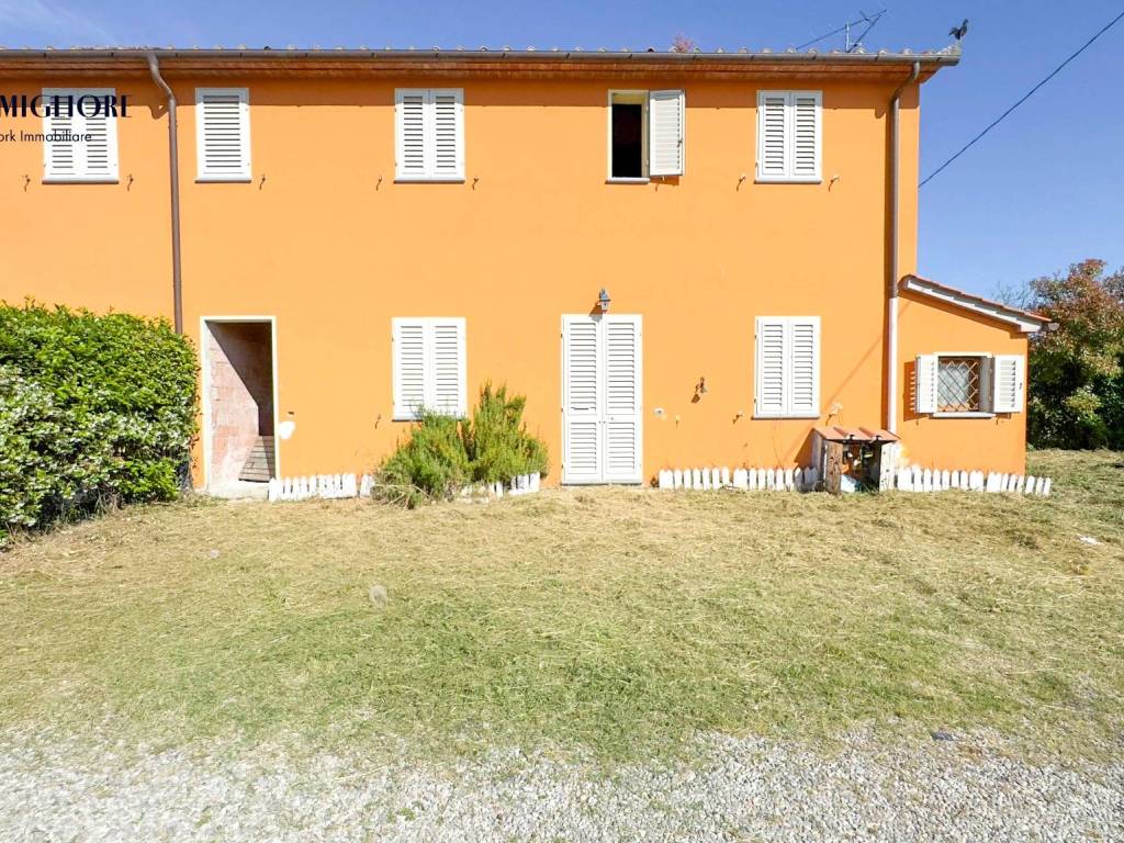 Casa indipendente a Pistoia in Via San Sebastiano, 60 - Foto 2