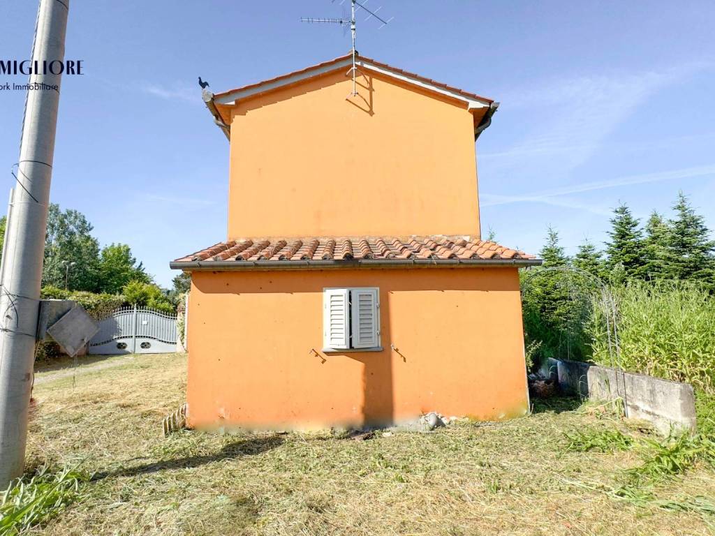 Casa indipendente a Pistoia in Via San Sebastiano, 60 - Foto 3