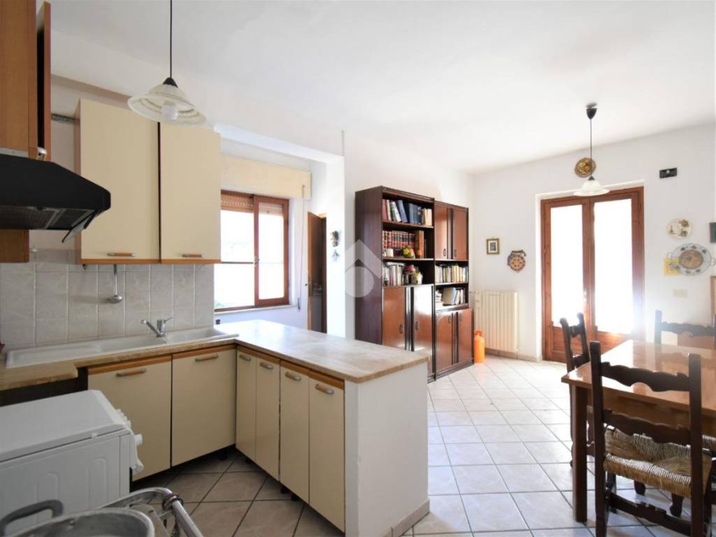 Appartamento a Sezze in Via San Bartolomeo, 22 - Foto 5