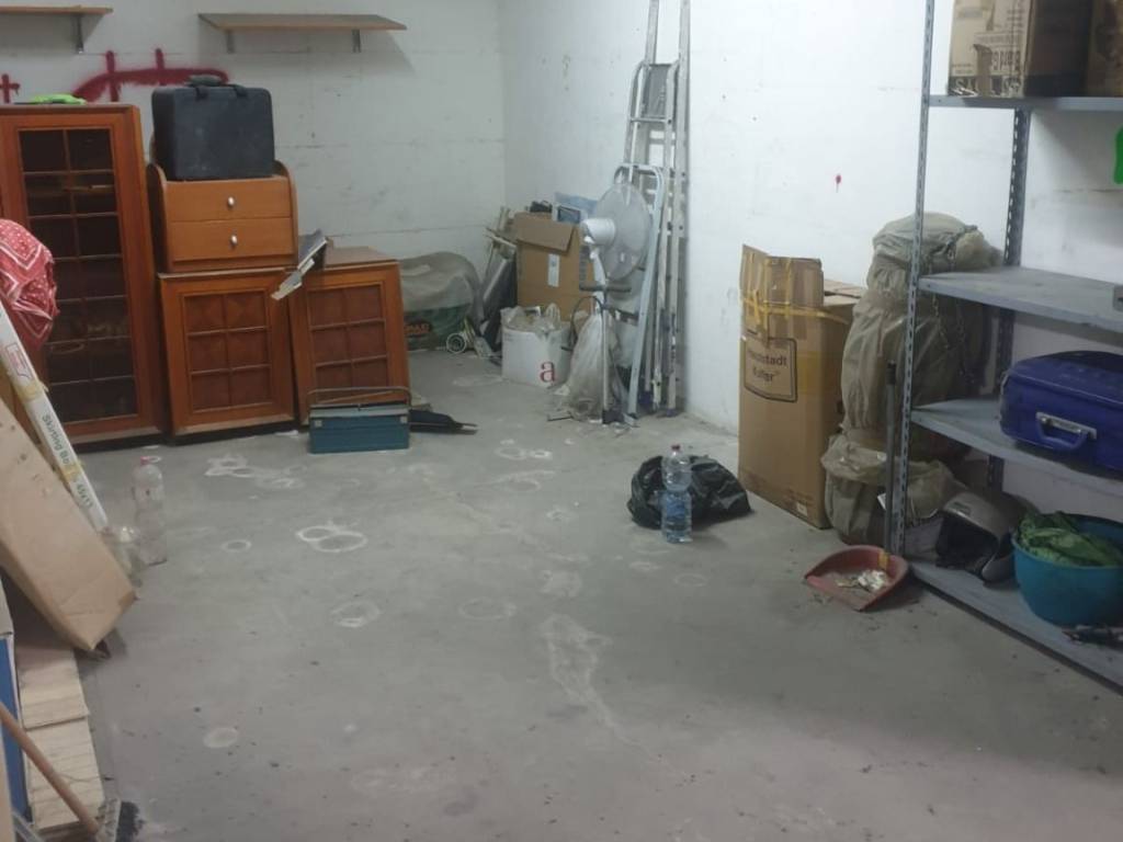 Box / garage a San nicola la strada in Via Grotta, 53 - Foto 3