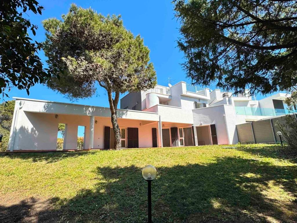 Villa a Rosignano marittimo in Via delle Rose, 35 - Foto 4