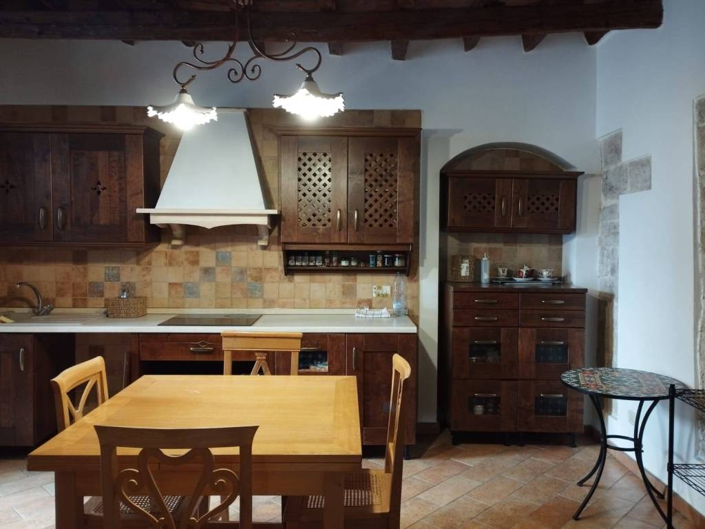 Appartamento a Trani in Vico Nicola Vischi - Foto 2