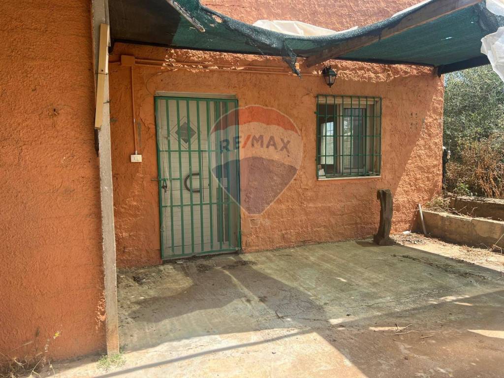 Casa indipendente a Santa croce camerina in Contrada Serramenzana, 16 - Foto 2