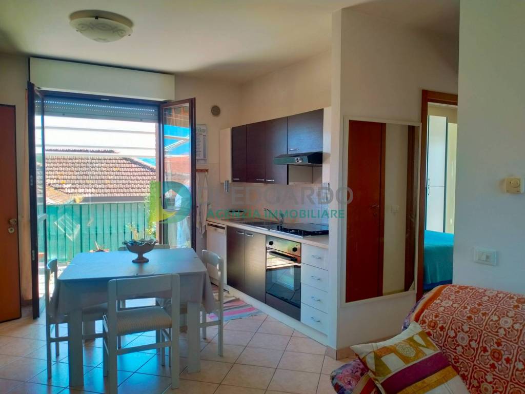 Appartamento a Martinsicuro in Via Capri, 59 - Foto 5