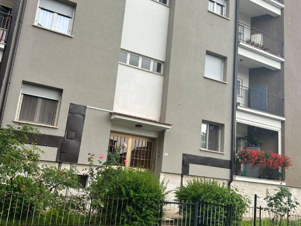 Appartamento a Rieti in Via Bruno Vaccarezza, 8 - Foto 2