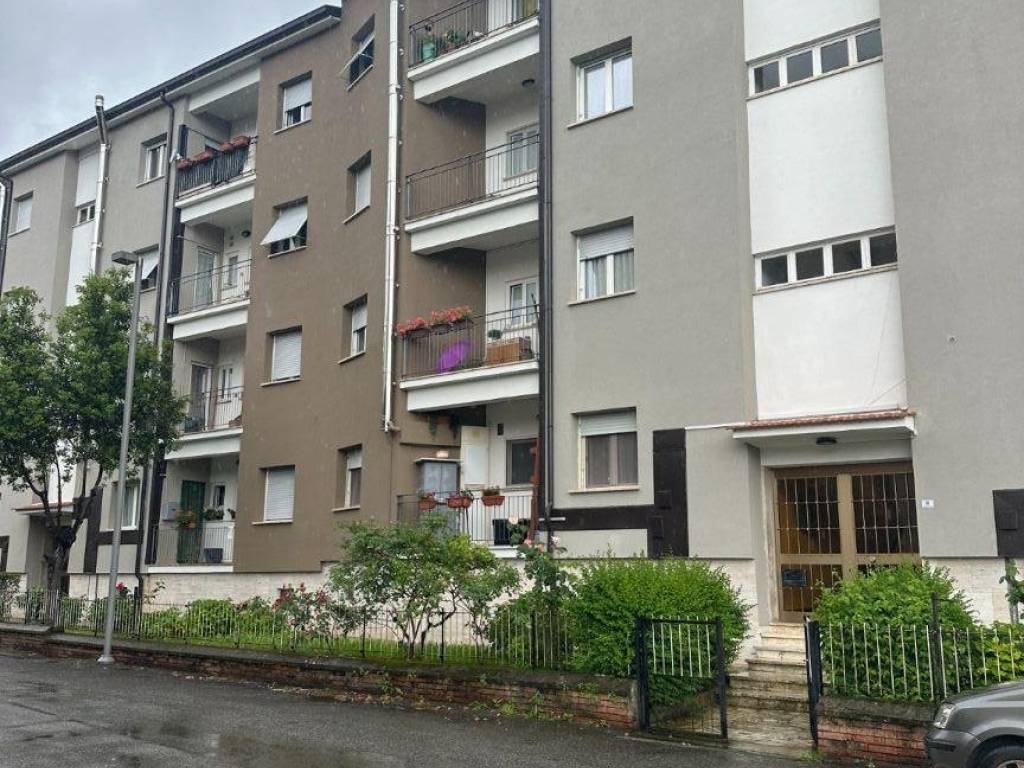Appartamento a Rieti in Via Bruno Vaccarezza, 8 - Foto 3