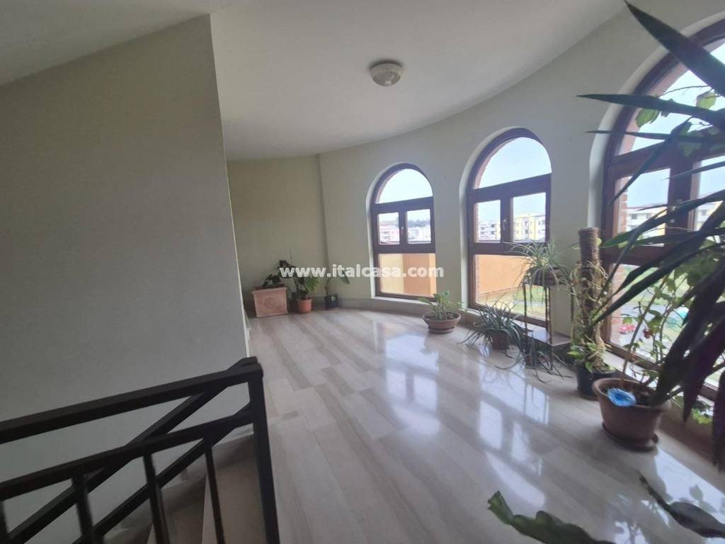 Appartamento a Crotone in via paolo VI - Foto 3