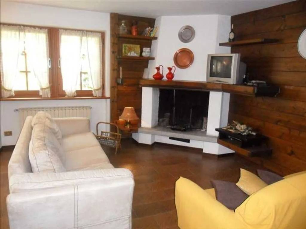 Appartamento a Macugnaga in Via Monte Rosa, 188 - Foto 2