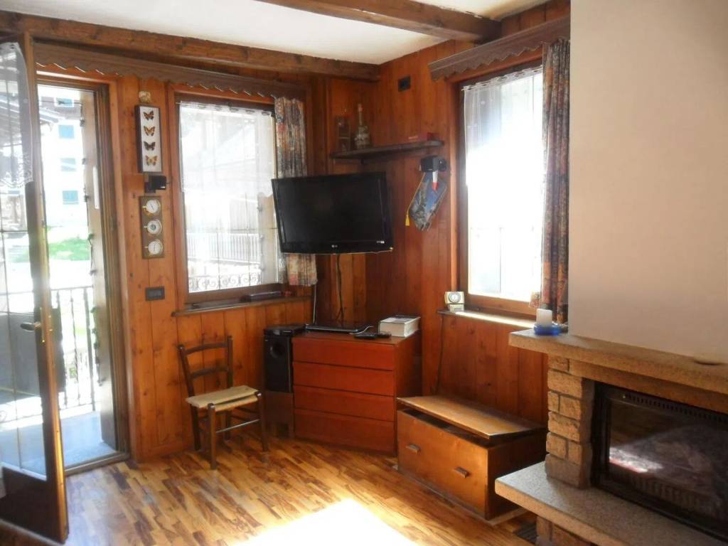 Appartamento a Macugnaga in Strada Statale 549 S.N.C. - Foto 5