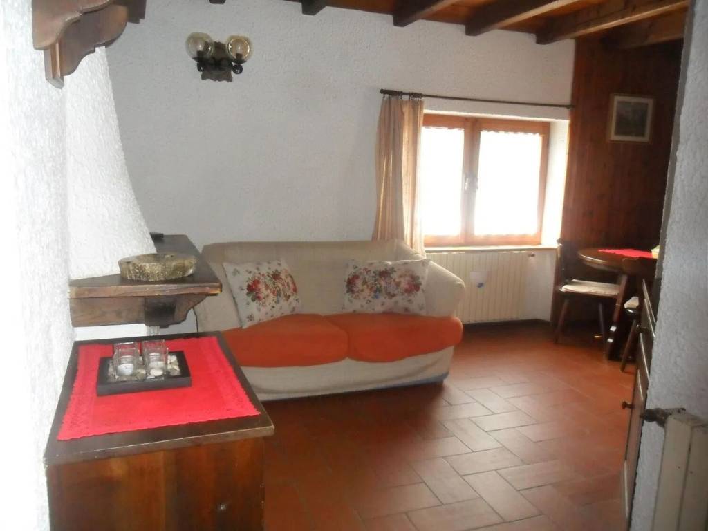 Appartamento a Macugnaga in Via Laforet - Foto 3