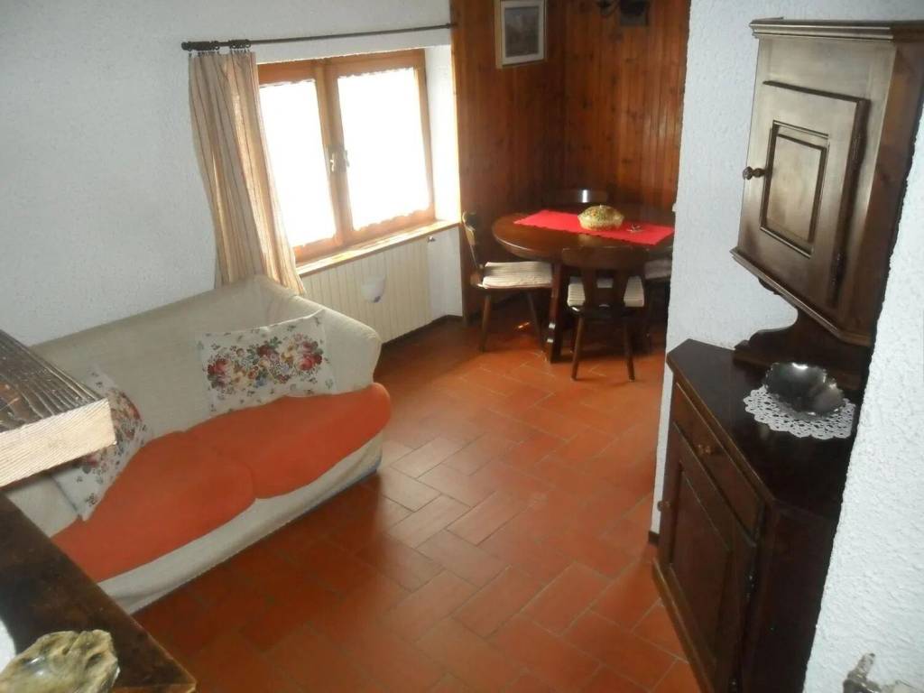 Appartamento a Macugnaga in Via Laforet - Foto 4