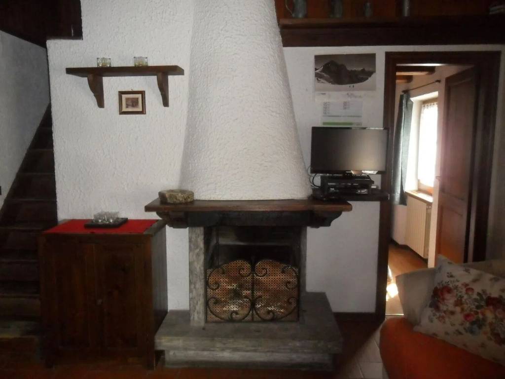 Appartamento a Macugnaga in Via Laforet - Foto 5