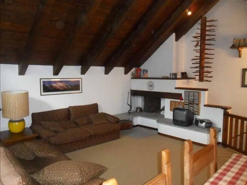 Appartamento a Macugnaga in Via Marconi - Foto 4