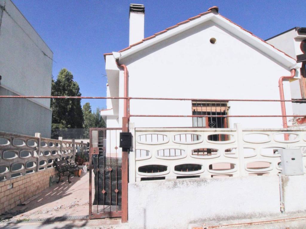 Casa indipendente a Pescara in Via Caravaggio, 216 - Foto 2