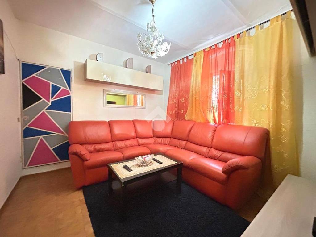 Casa indipendente a Pistoia in Via Modenese, 681 - Foto 2