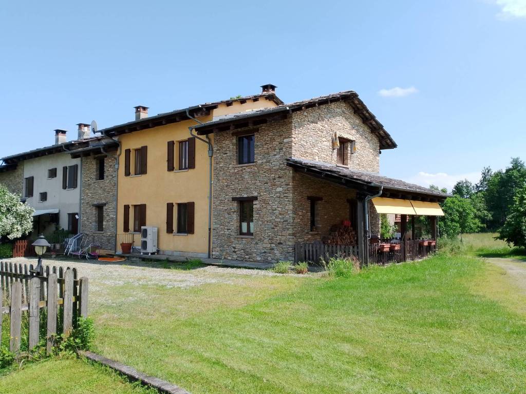 Rustico / casale a Bagnolo piemonte in Via Sant'Anna, 32 - Foto 5