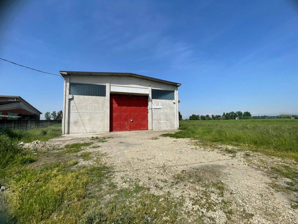 Immobile a Caramagna piemonte in Strada Via Nuova - Foto 2