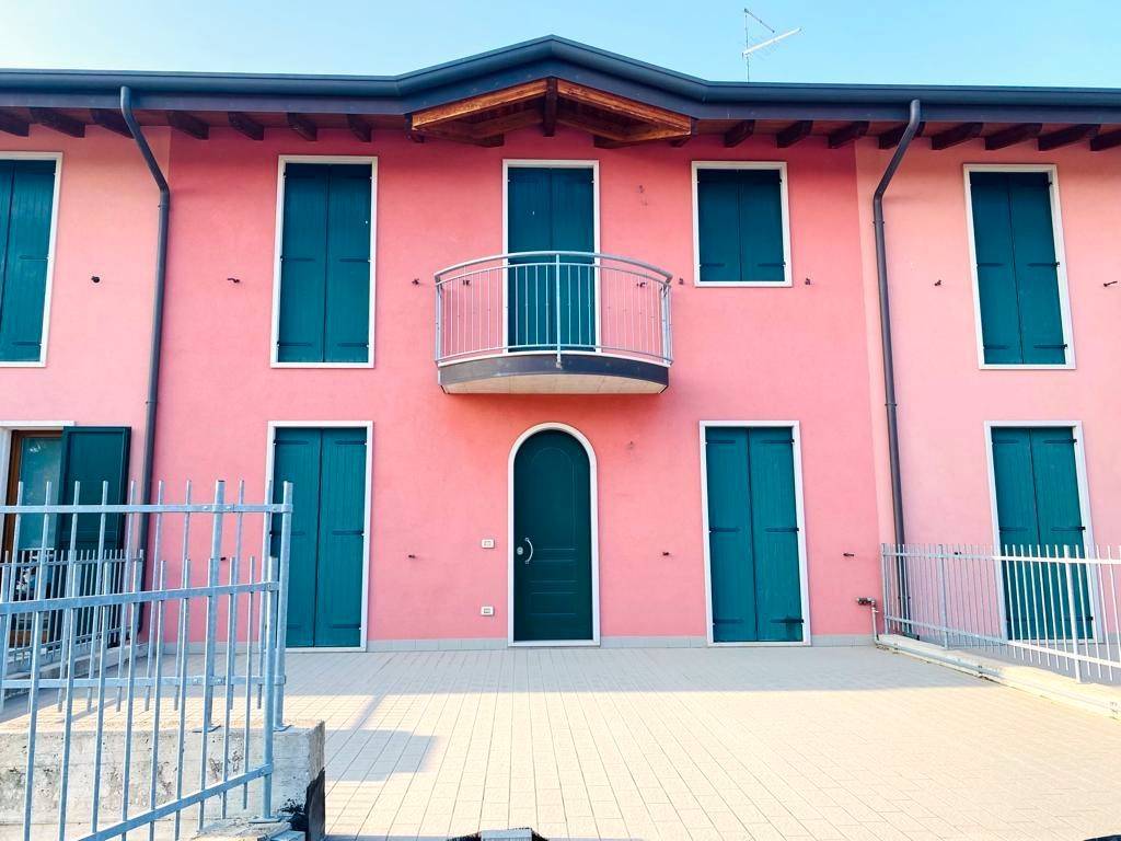 Villetta a schiera a Bovolone in Via Giuseppe Garibaldi, 52 - Foto 3