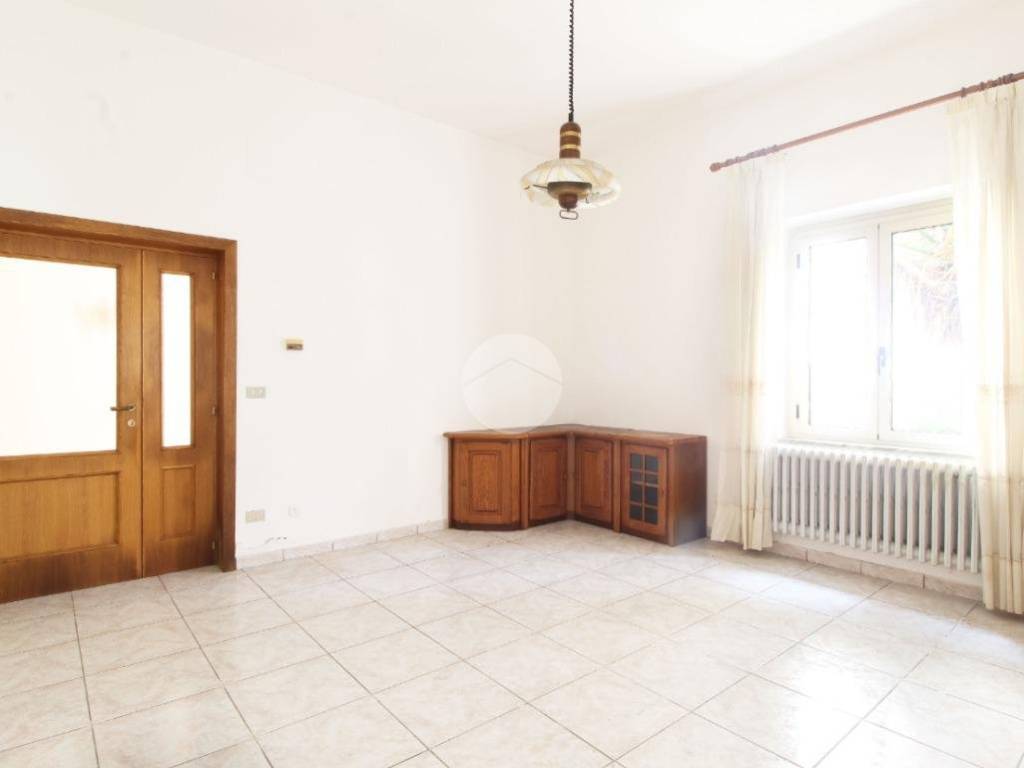 Appartamento a Alba adriatica in Via Giuseppe Garibaldi, 61 - Foto 2