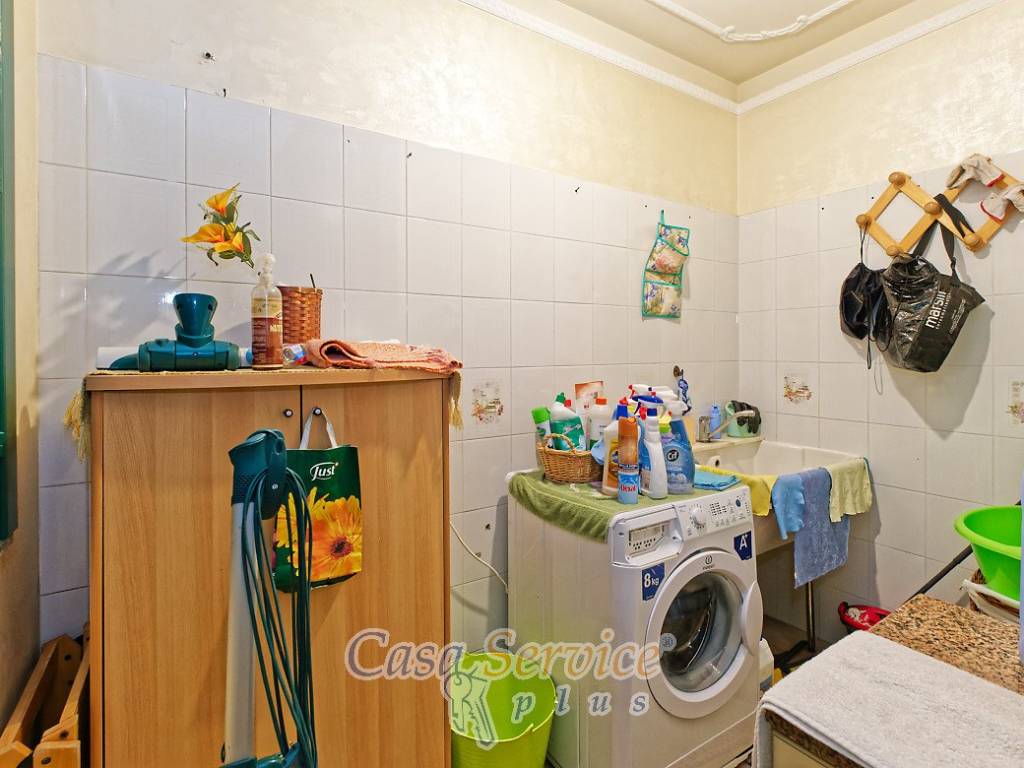 Villa a Cutrofiano in Via Re d'Italia - Foto 2
