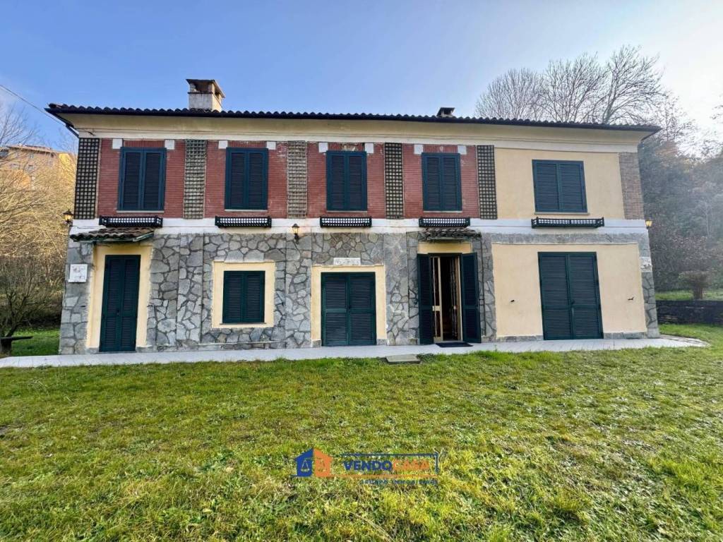 Villa a Costigliole d'asti in Strada Montetto - Foto 2