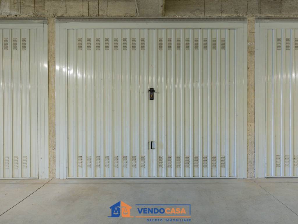 Box / garage a Dogliani in Via Generale Martinengo - Foto 3