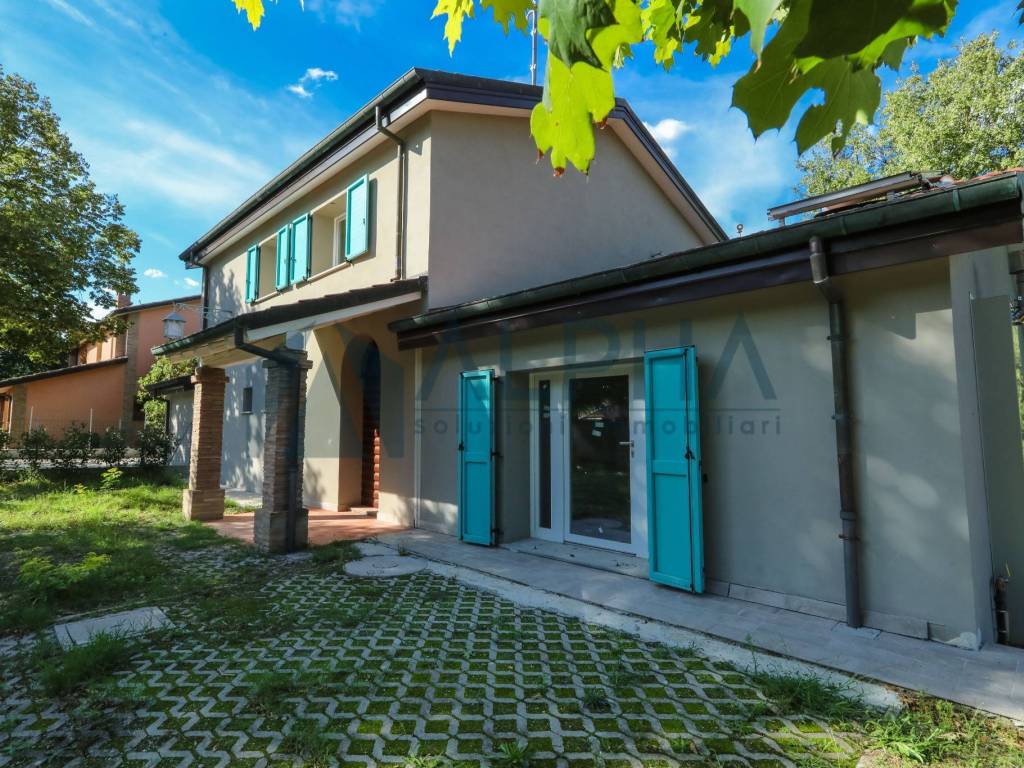 Villa a Sant'agata feltria in Via Arturo Toscanini - Foto 2