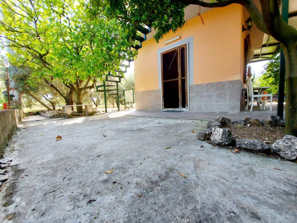 Villa a Eboli in Via Arturo Trapanese - Foto 3