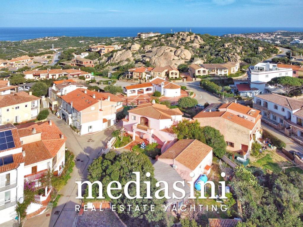 Villa a Arzachena in Via L'Aldiola, 287 - Foto 5