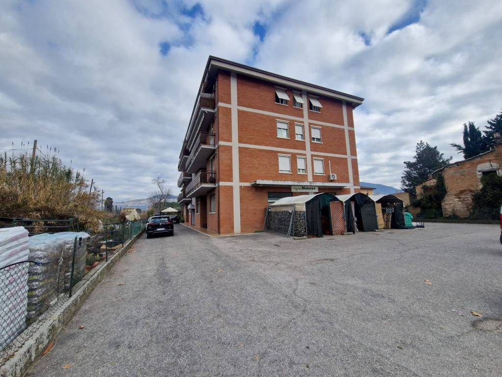 Immobile a Assisi in Via Protomartiri Francescani, 45 - Foto 2
