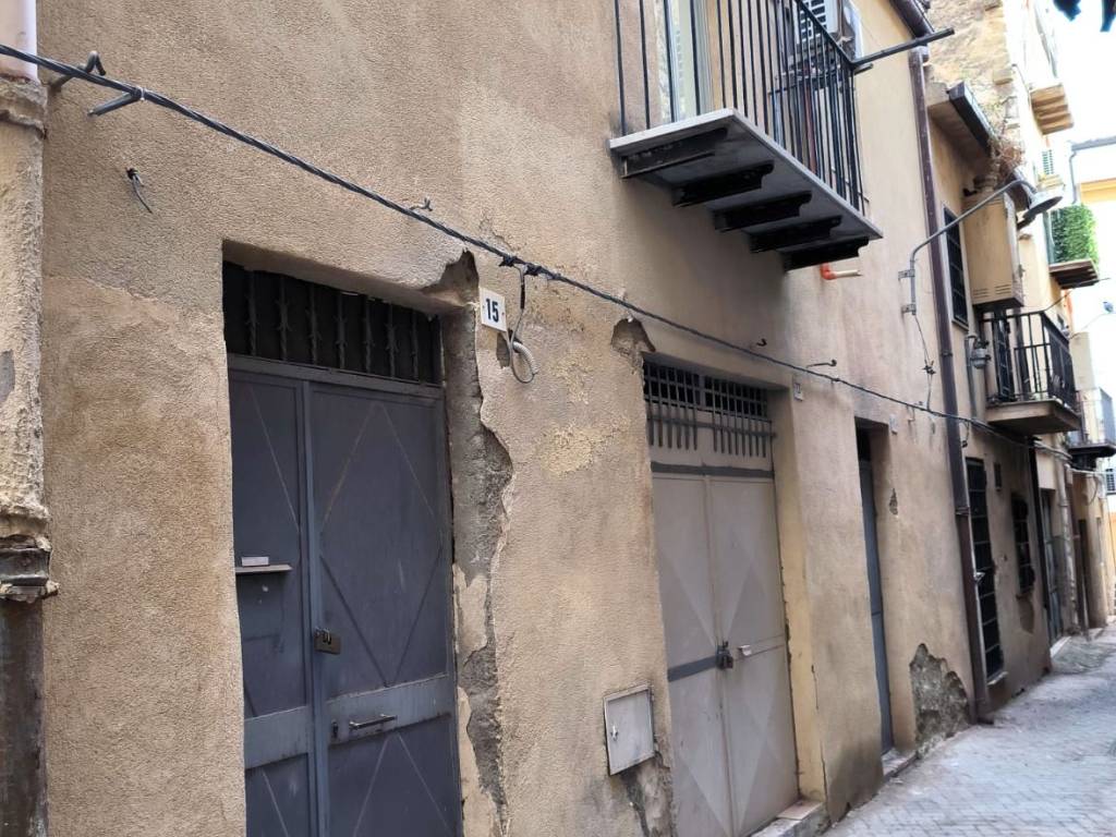 Appartamento a Caltanissetta in Via Siracusa, 13 - Foto 5