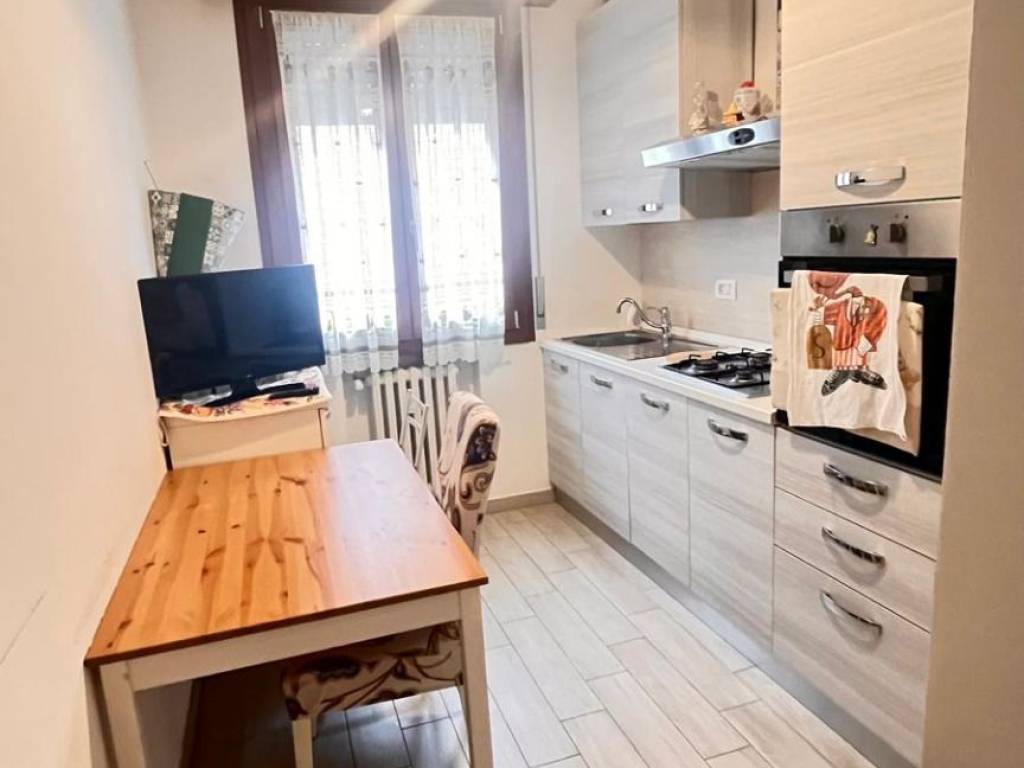 Appartamento a Modena in Via Antonio Araldi - Foto 5