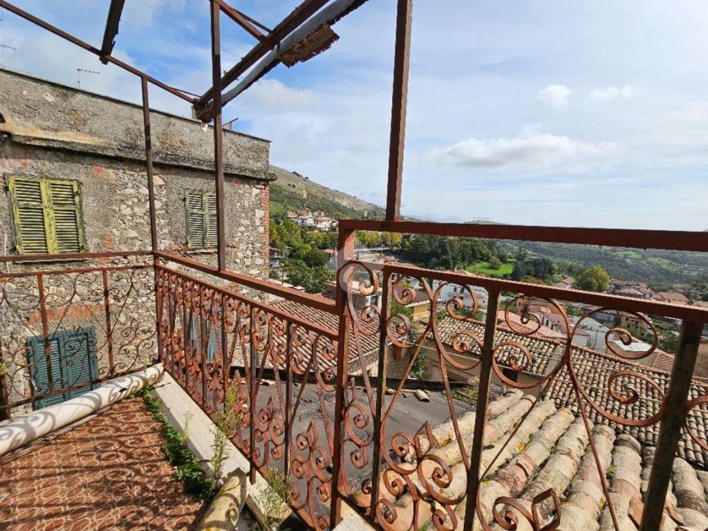 Casa indipendente a Acuto in Corso Umberto, 66 - Foto 3