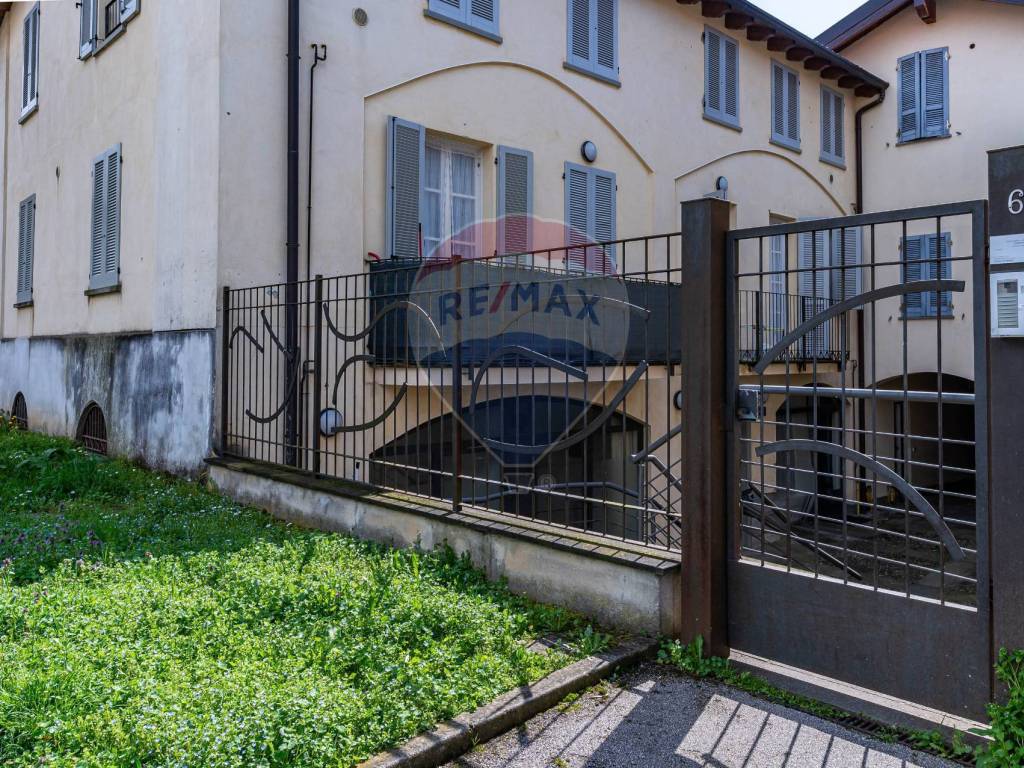 Appartamento a Merate in Piazza Don Minzoni, 6 - Foto 2
