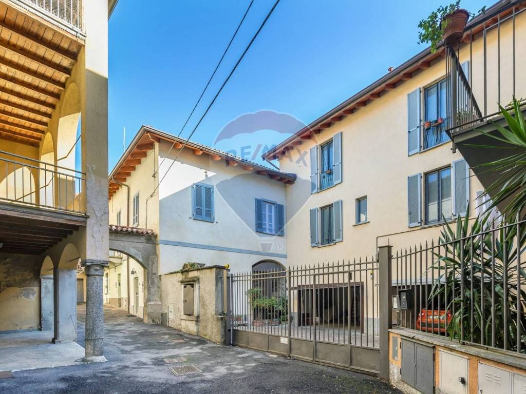 Appartamento a Merate in Piazza Don Minzoni, 6 - Foto 3