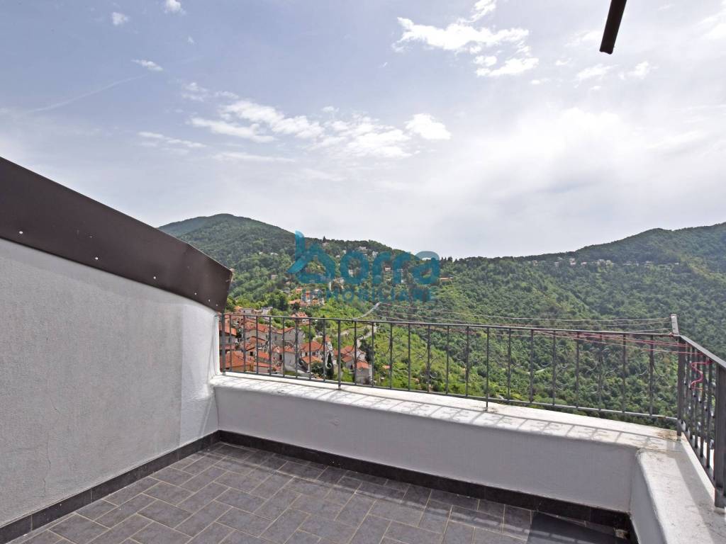Casa indipendente a Bajardo in Via Carrubbio Lungo - Foto 2