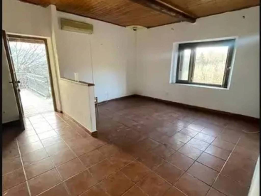 Appartamento a Coreglia antelminelli in Via di Ghivizzano - Foto 2