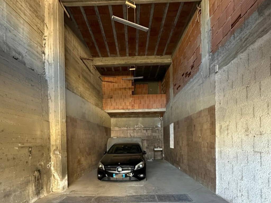 Box / garage a Galati mamertino in Via Camillo Benso di Cavour - Foto 2