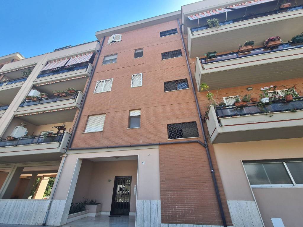 Appartamento a Aprilia in Via Ottaviano, 84 - Foto 2