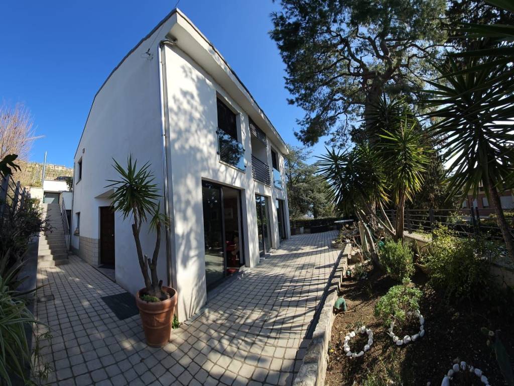 Villa a Civitanova marche in Via Parafalda - Foto 2