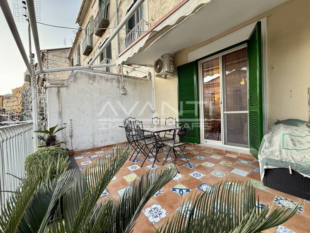 Appartamento a Salerno in Piazza Matteo Luciani, 24 - Foto 5