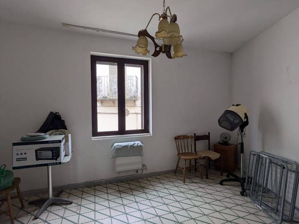 Casa indipendente a Scapoli in Piazza Brigata Alpini Piemonte, 1 - Foto 4