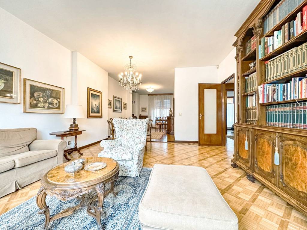 Appartamento a Gattinara in Corso Giuseppe Garibaldi 21 - Foto 2