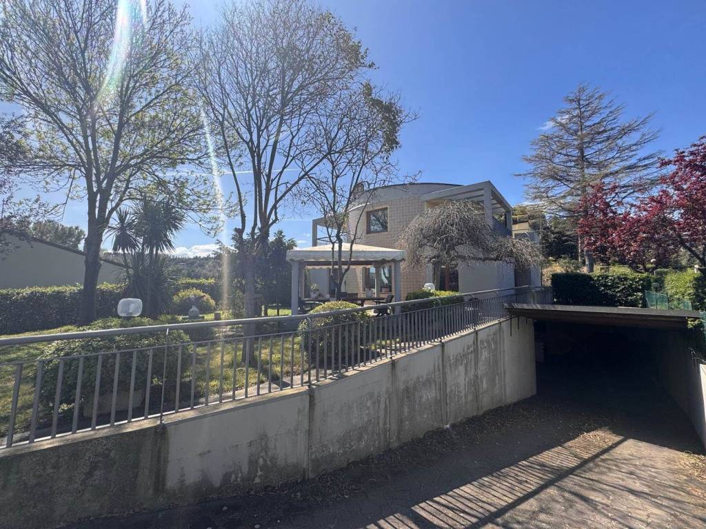 Villa a Pesaro in Via Monte Ardizio - Foto 3