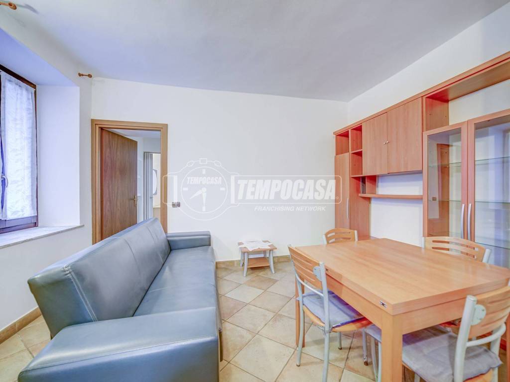 Appartamento a Carnago in Via San Bartolomeo - Foto 3