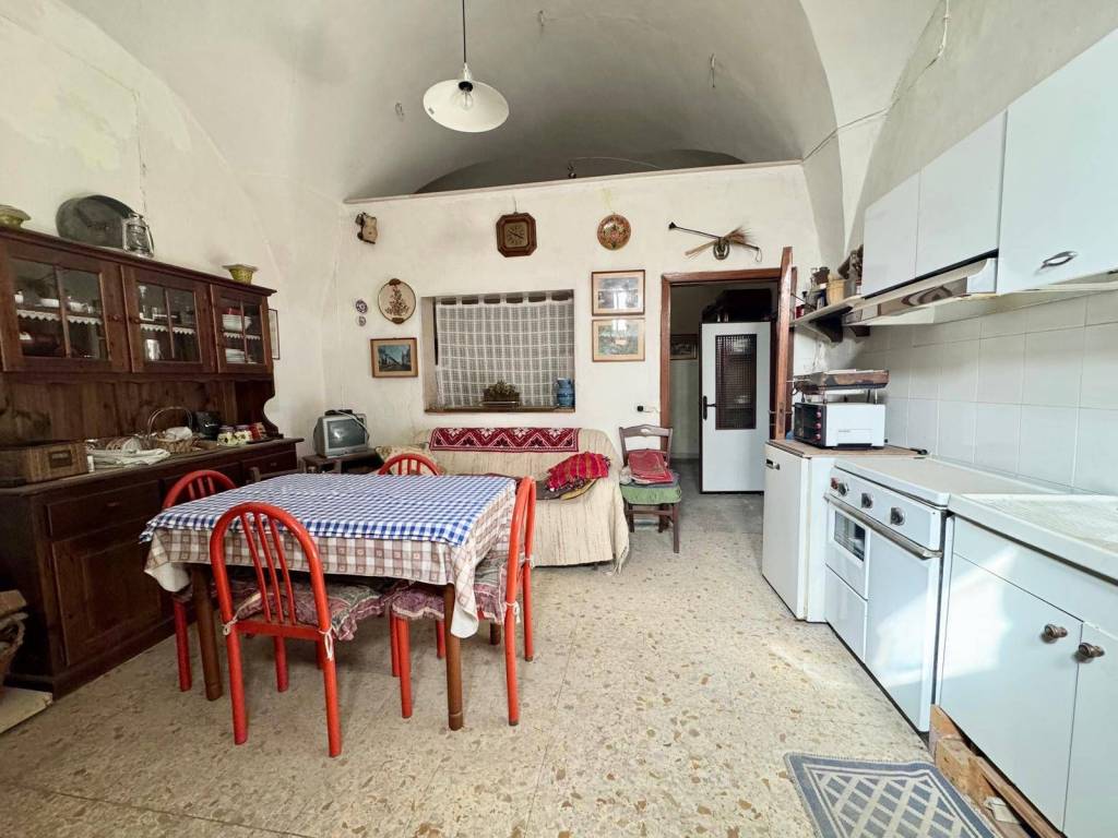 Casa indipendente a Casalnuovo monterotaro in CORSO LUIGI ZUPPETTA, 31 - Foto 4