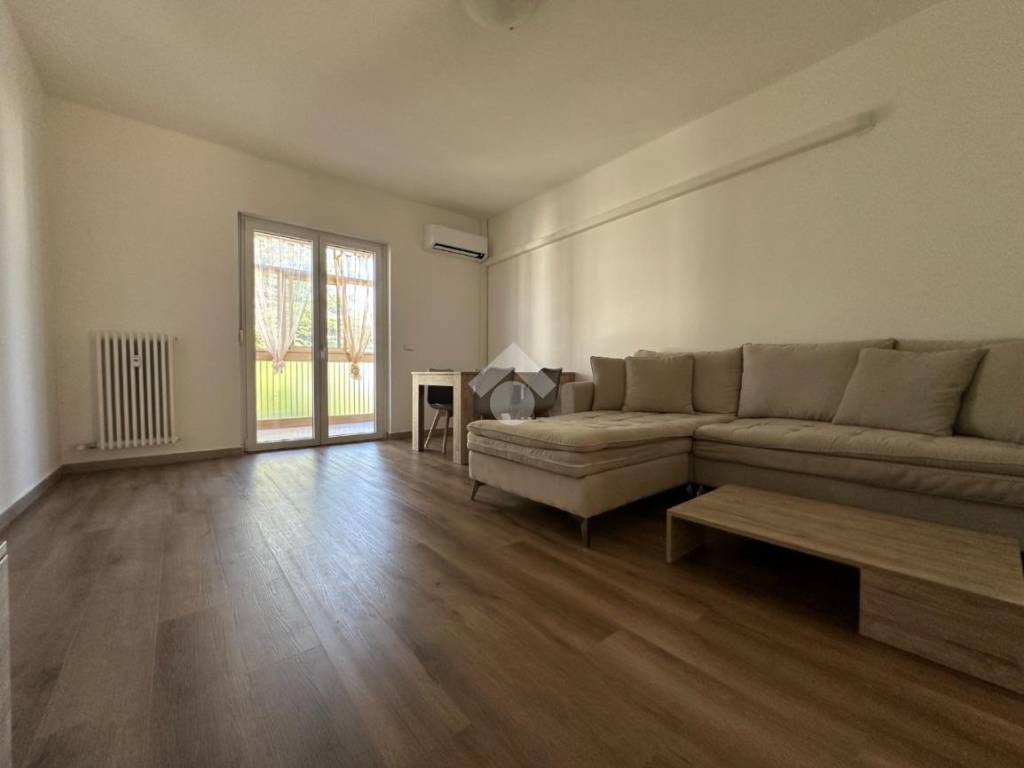 Appartamento a Trieste in Via dei Papaveri, 3 - Foto 2
