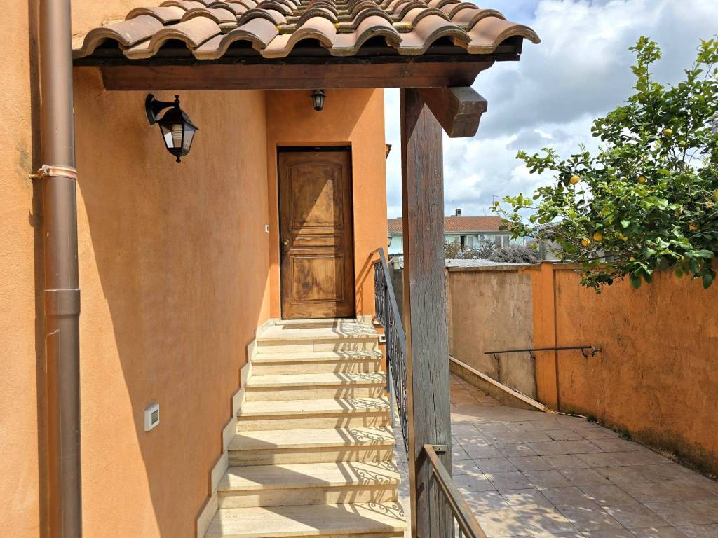 Villa a Dolianova in Via Giuseppe Verdi - Foto 2